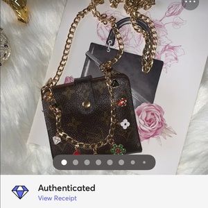 ❌SOLD❌Louis Vuitton Zip Bifold Wallet